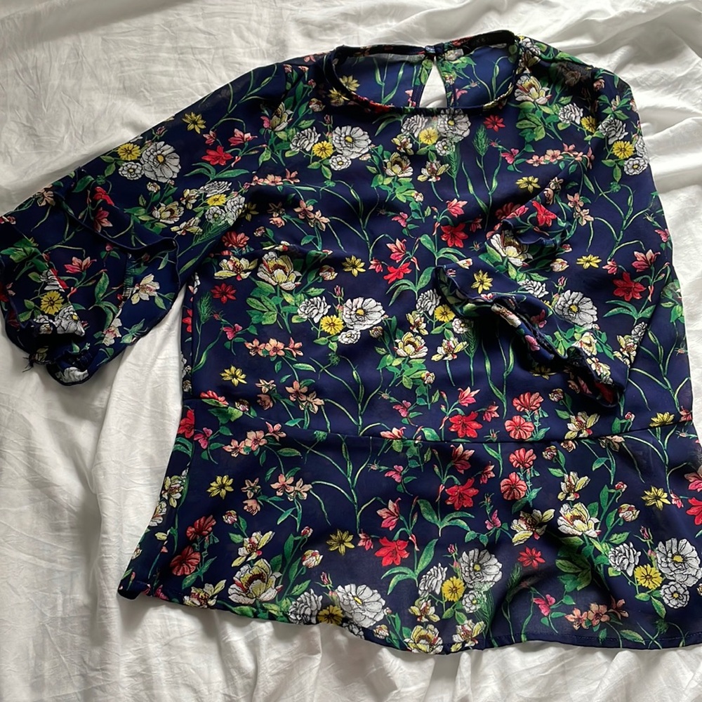 float summer blouse floral